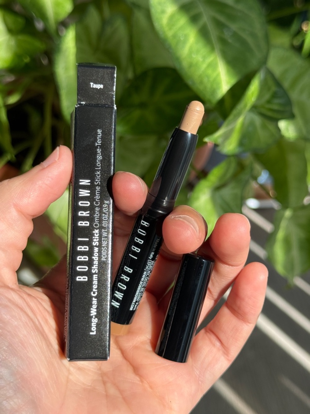 Bobbi Brown Long-Wear Waterproof Cream Eyeshadow Stick – Taupe (Mini, New) - Picture 3 of 5